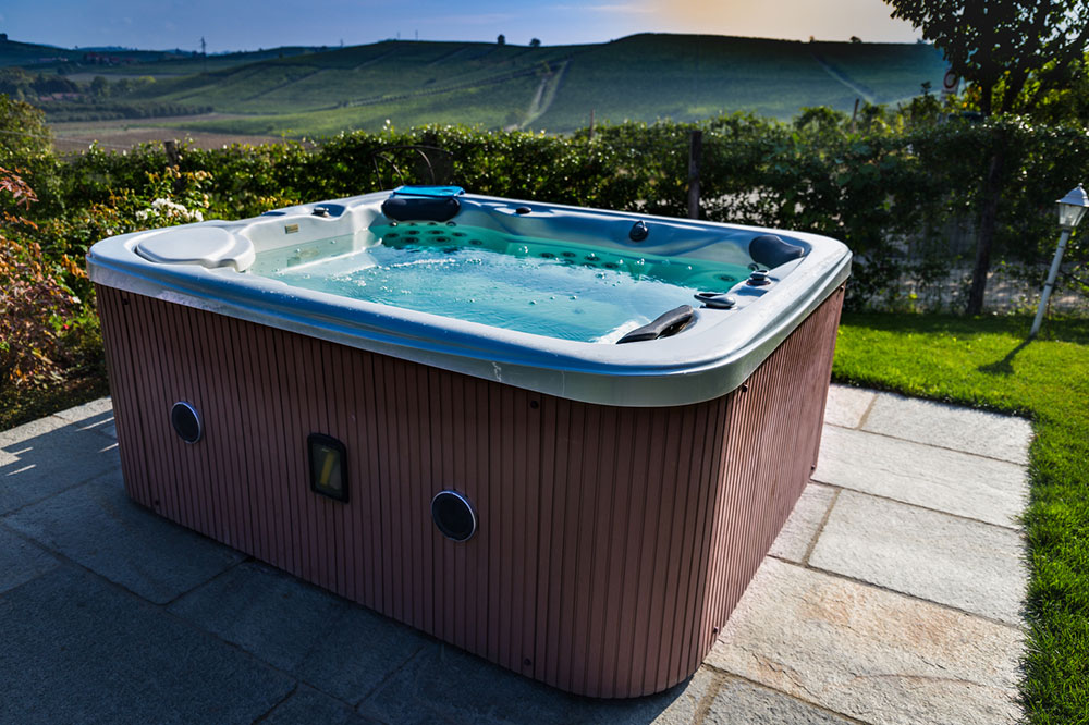 5 Things to Know Before Buying a Hot Tub